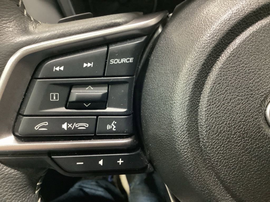 Certified 2025 Subaru Outback Limited image 10