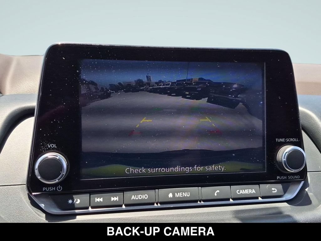 Used 2023 Nissan Rogue SV FWD image 21