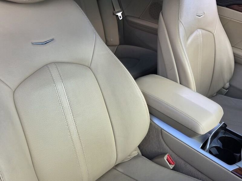 Used 2013 Cadillac CTS Premium image 18