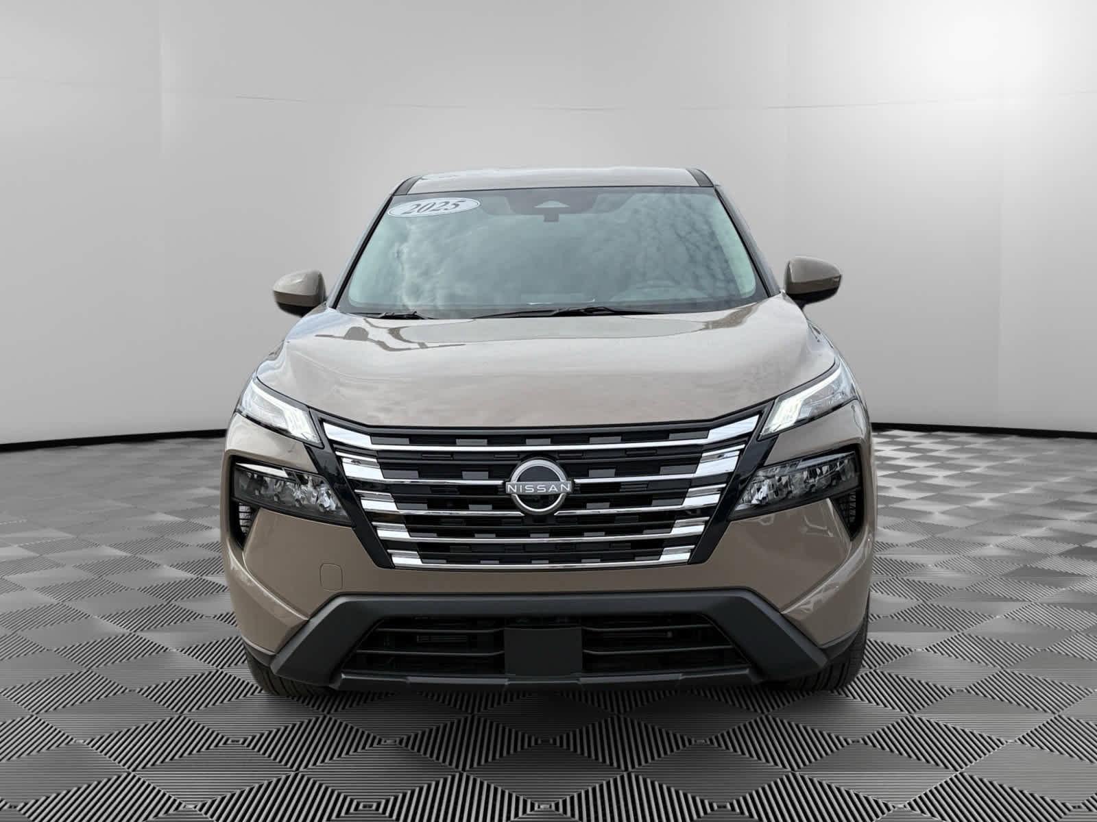 Used 2025 Nissan Rogue SV FWD image 8