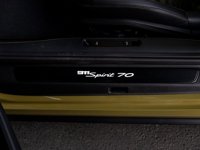 Used 2026 Porsche 911 Carrera 4 GTS image 29