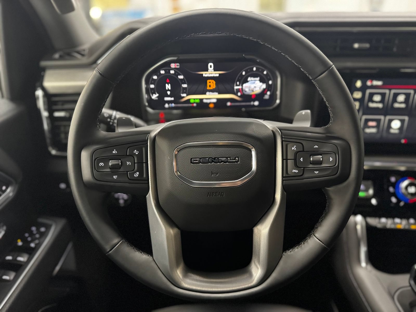 Used 2026 GMC Sierra 1500 Denali w/ Denali Reserve Package AWD/4WD image 22
