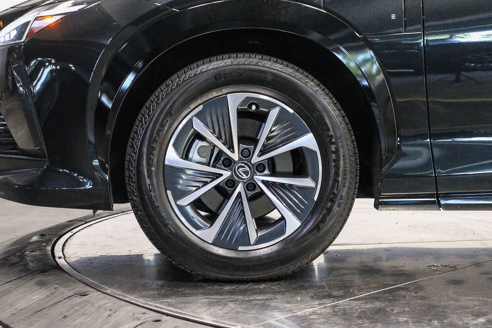 Used 2024 Lexus RZ 300e Premium w/ Accessory Package (Z1) FWD image 9