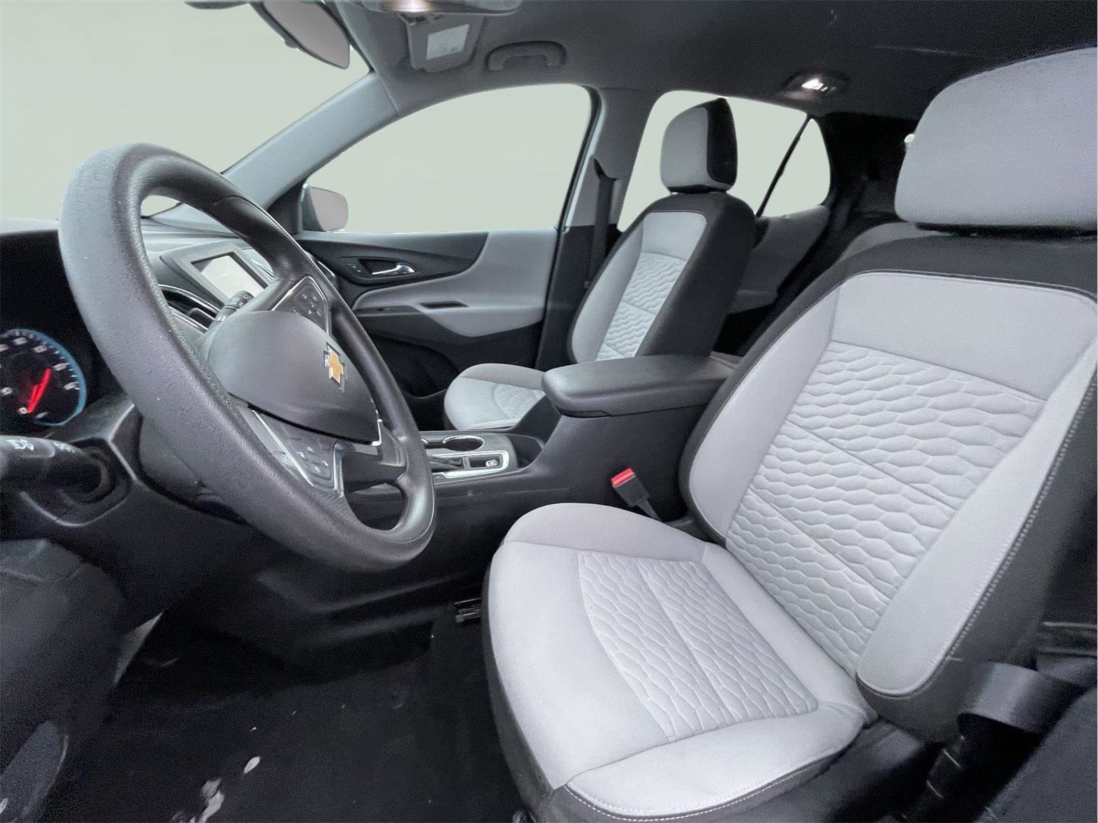 Used 2019 Chevrolet Equinox LS w/ LPO, Chrome Package image 13