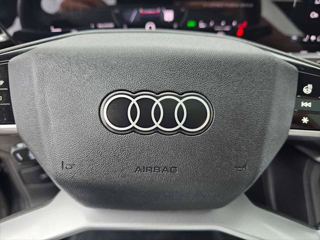 Used 2025 Audi Q5 Prestige AWD/4WD image 24