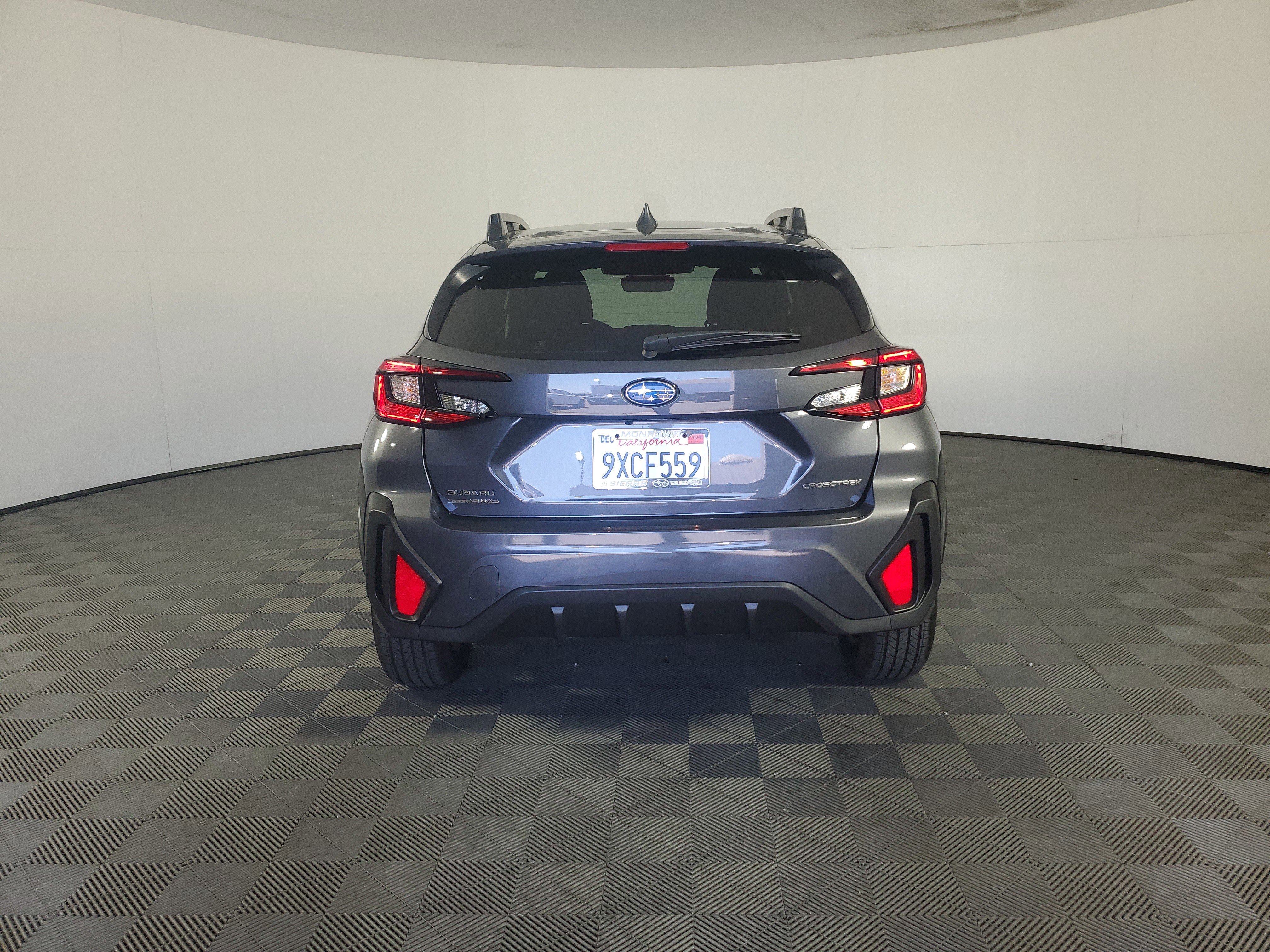 Used 2025 Subaru Crosstrek 2.0i Premium AWD/4WD image 5