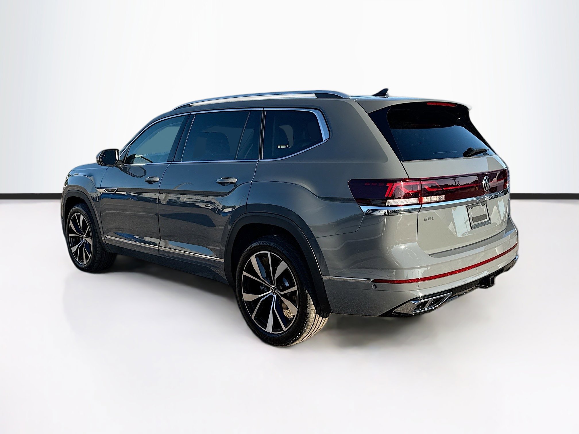 New 2026 Volkswagen Atlas SEL Premium R-Line image 5