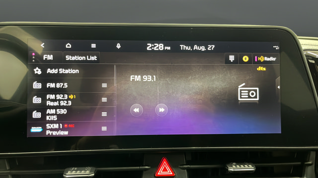 Used 2023 Kia Sportage EX AWD/4WD image 34