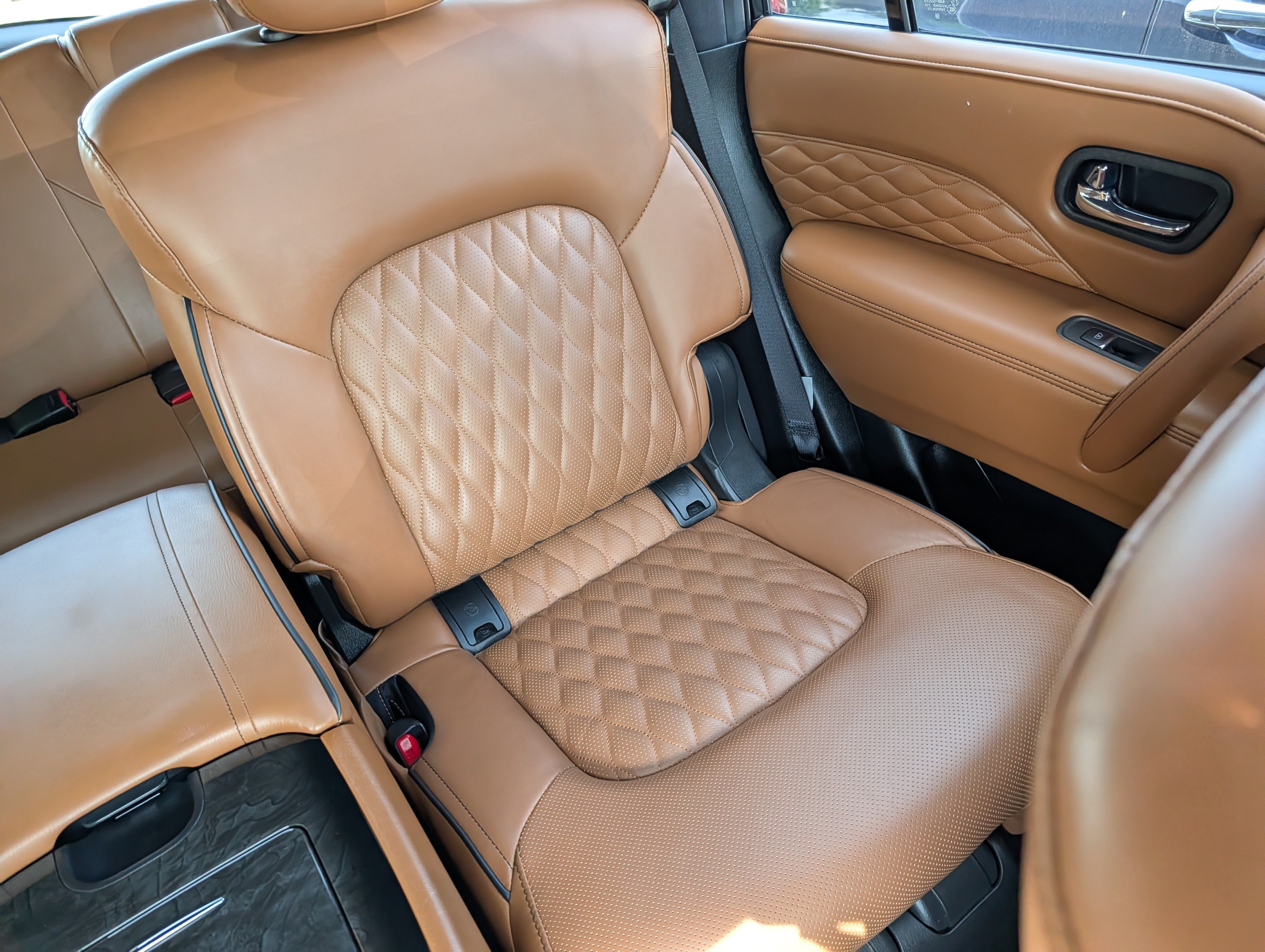 Certified 2024 INFINITI QX80 Sensory AWD/4WD image 14