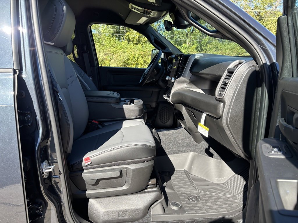 New 2026 RAM 3500 Tradesman image 31