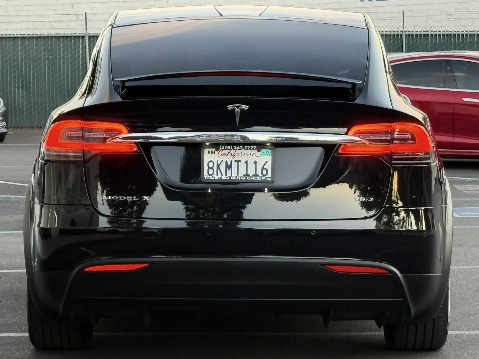 Used 2018 Tesla Model X 75D AWD/4WD image 8