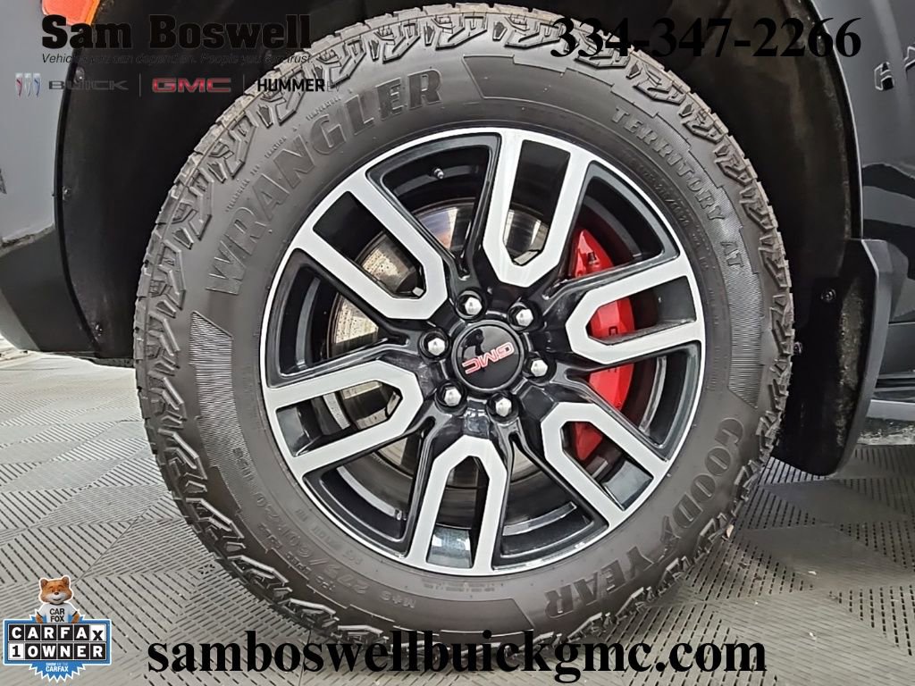 Used 2024 GMC Yukon AT4 w/ Technology Package image 49