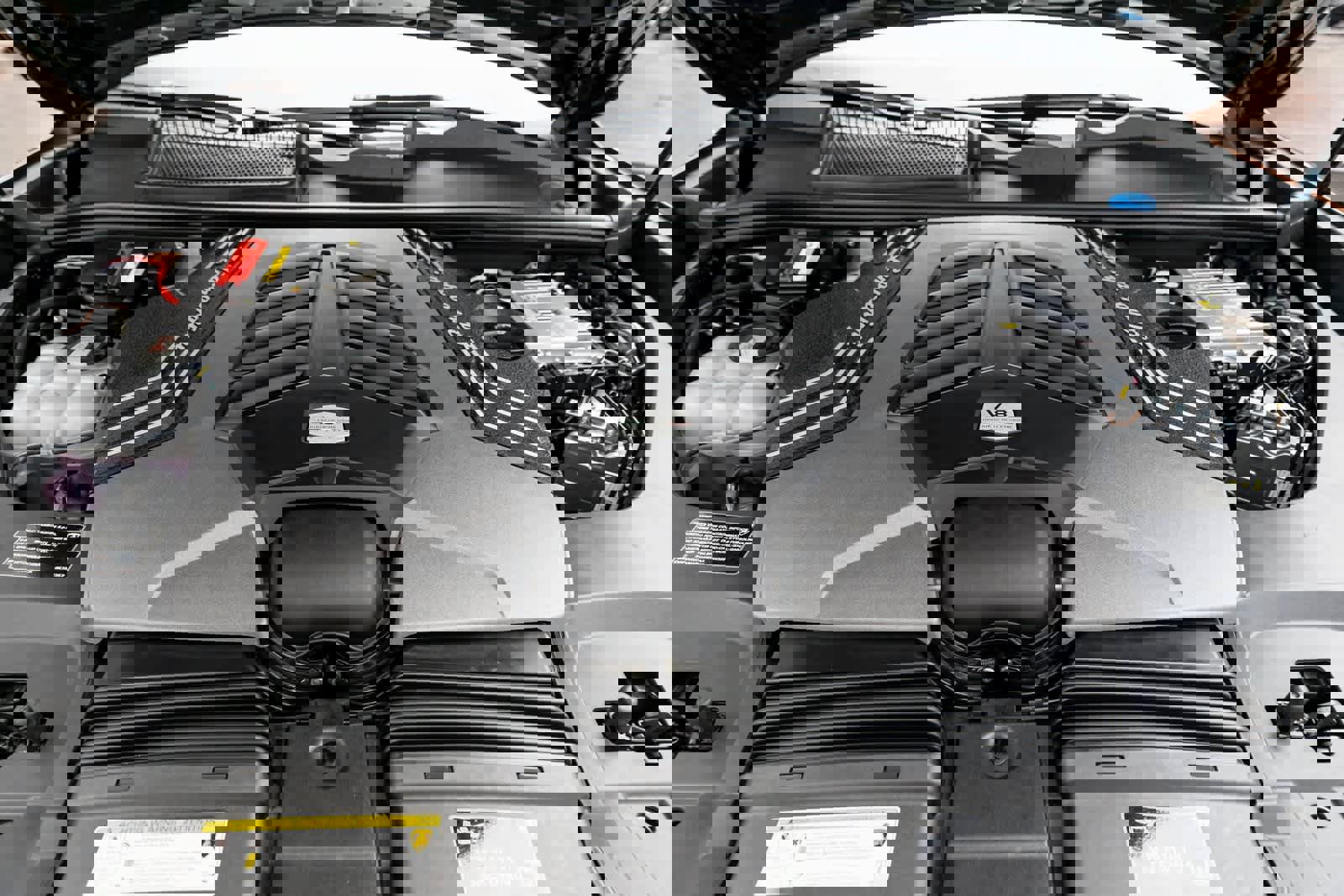 Used 2022 Lamborghini Urus image 7