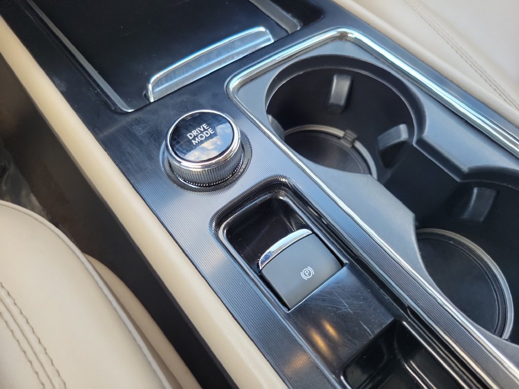 Certified 2021 Lincoln Corsair FWD image 25