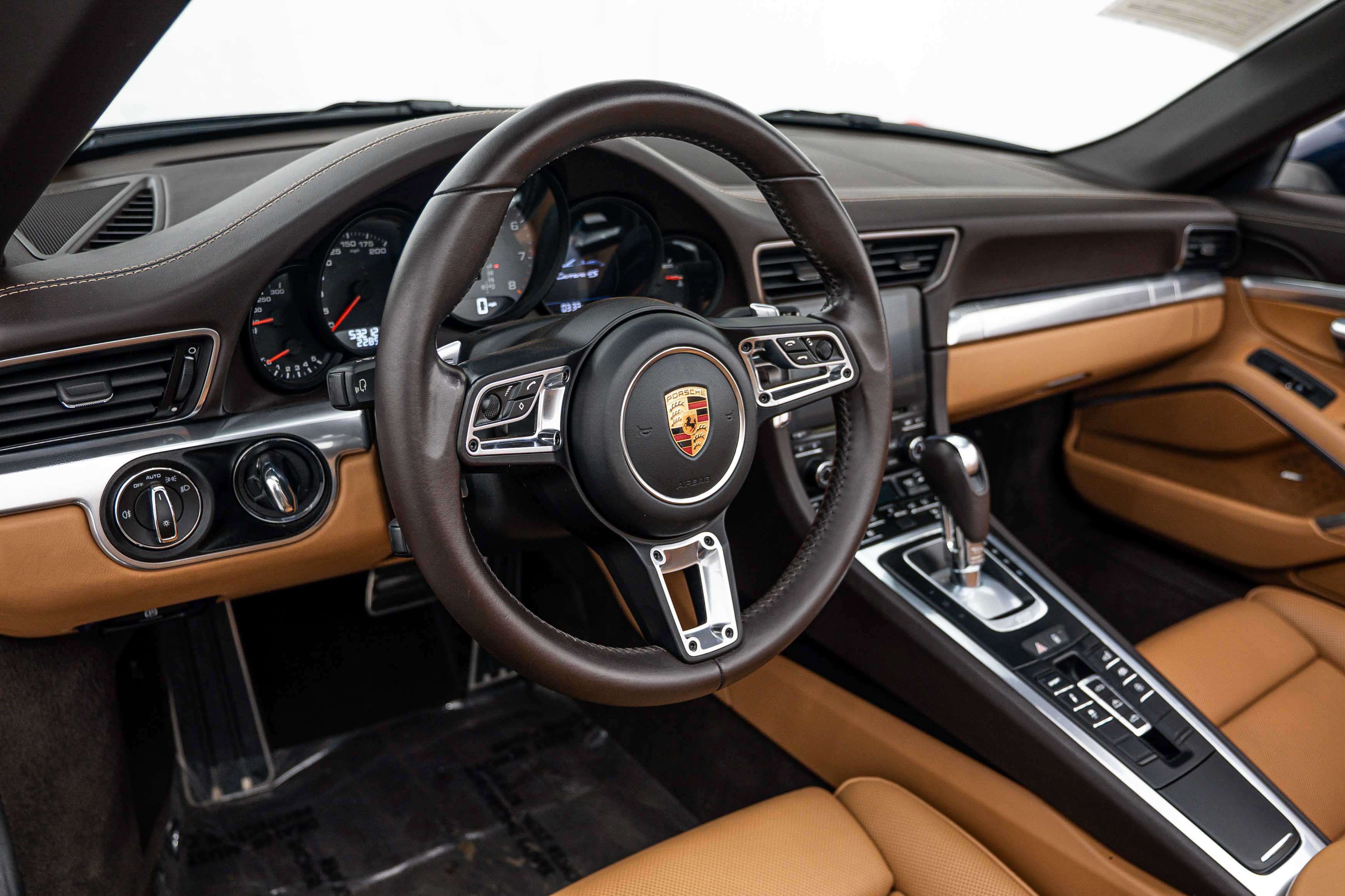 Certified 2017 Porsche 911 Carrera 4S AWD/4WD image 13