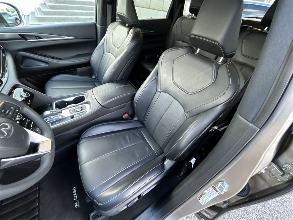 Certified 2023 INFINITI QX60 Luxe w/ Cargo Package image 15