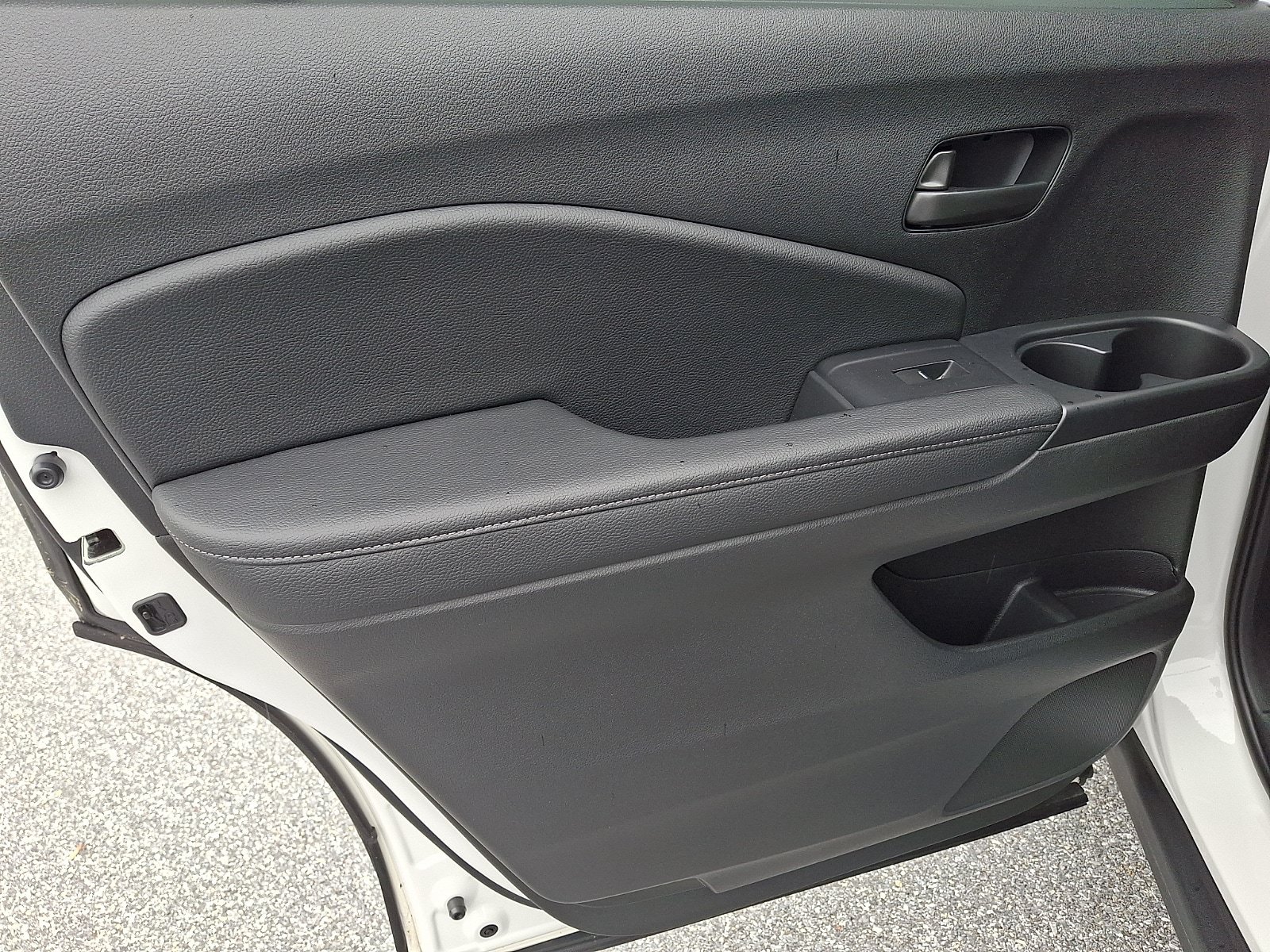 Used 2025 Honda Passport EX-L image 12