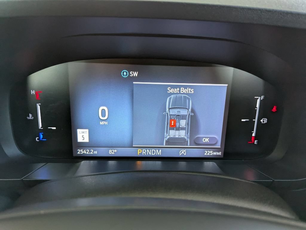 Used 2025 Ford Maverick Lobo AWD/4WD image 21