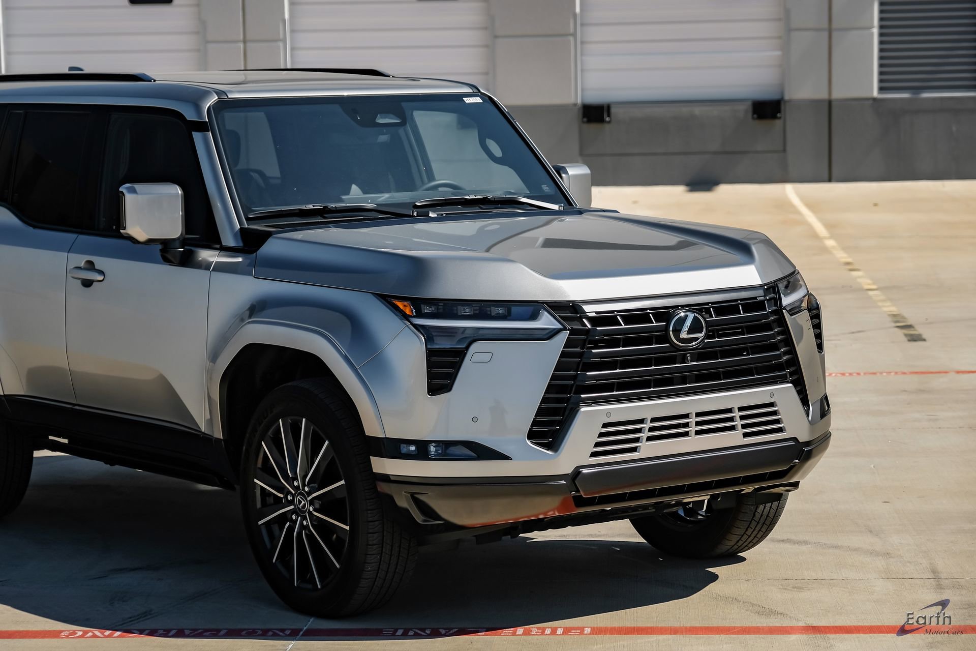 Used 2025 Lexus GX 550 550 Luxury+ HUD Traffic LIFTED w/ Accessory Package (2T) image 24