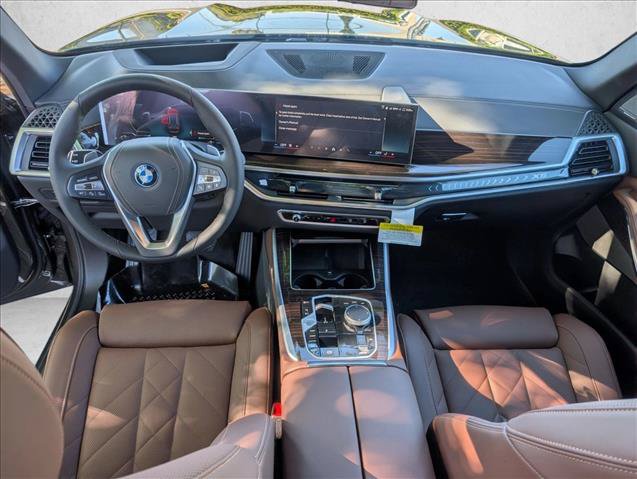 New 2026 BMW X5 xDrive50e w/ Premium Package AWD/4WD image 18