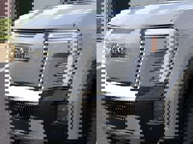 New 2025 GMC Sierra EV Denali image 13