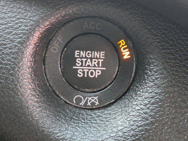 Certified 2023 Jeep Cherokee Altitude Lux image 24