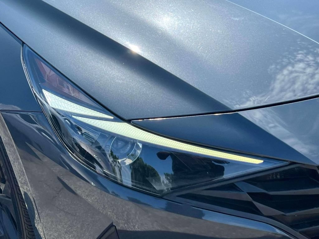 Certified 2023 Hyundai Elantra SEL FWD image 10