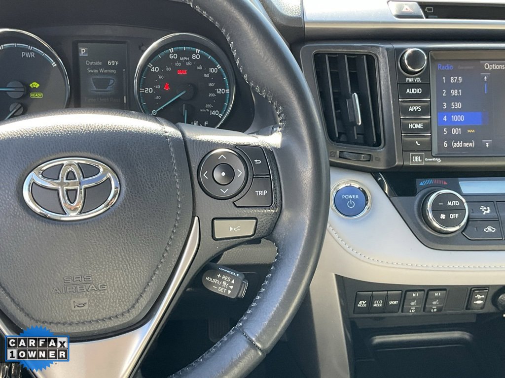 Used 2017 Toyota RAV4 Limited image 41