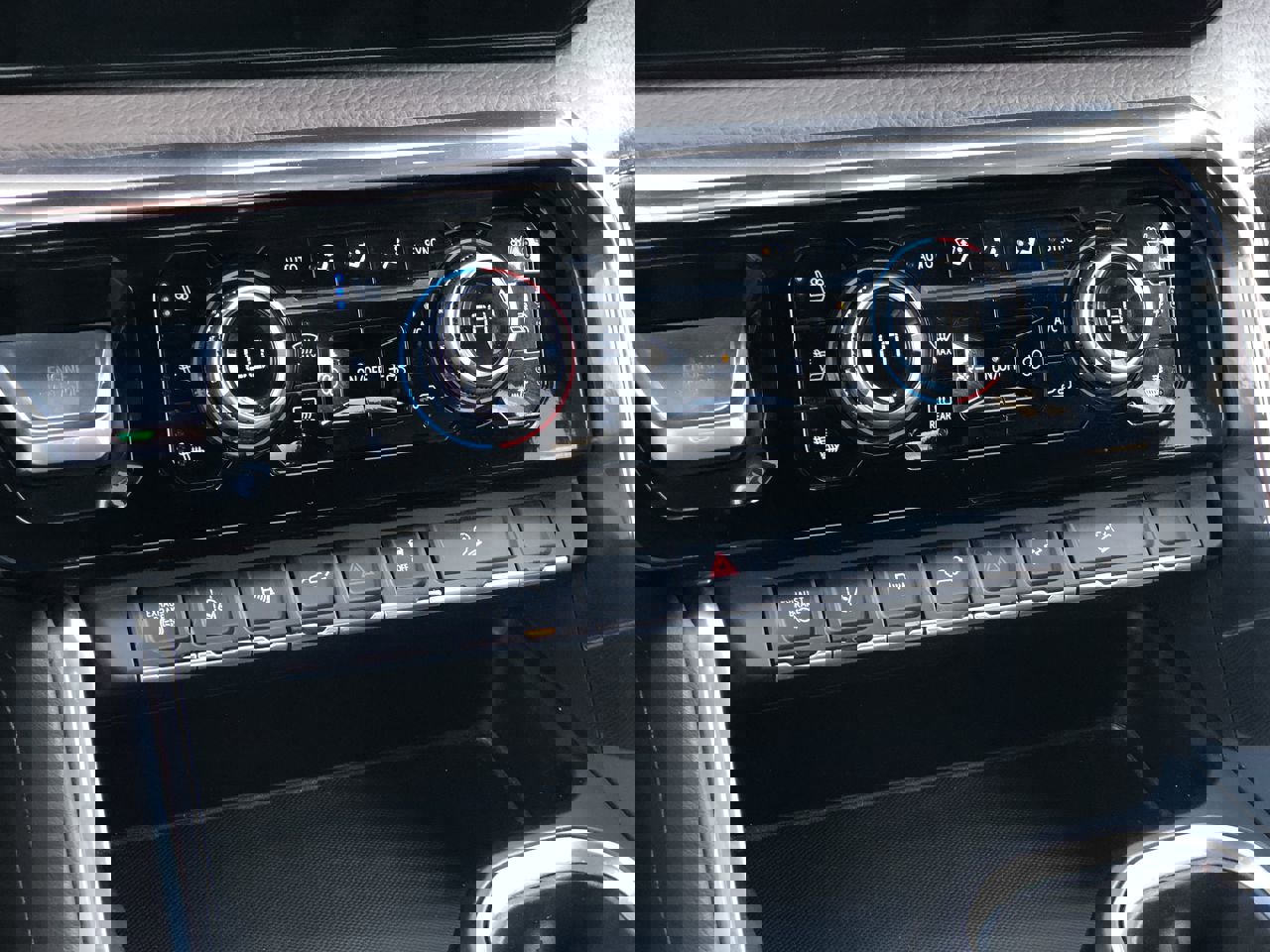 Used 2024 GMC Sierra 2500 Denali w/ Denali Reserve Package image 22