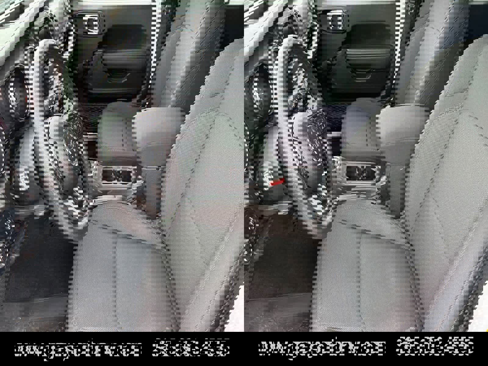 Used 2023 Jeep Wrangler Unlimited Sport image 13