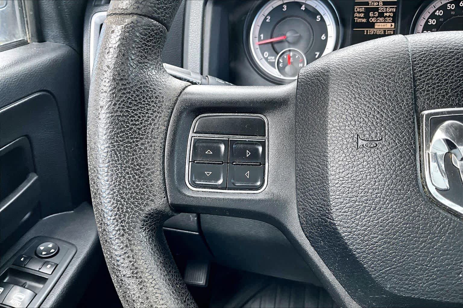 Used 2015 RAM 1500 Express AWD/4WD image 24