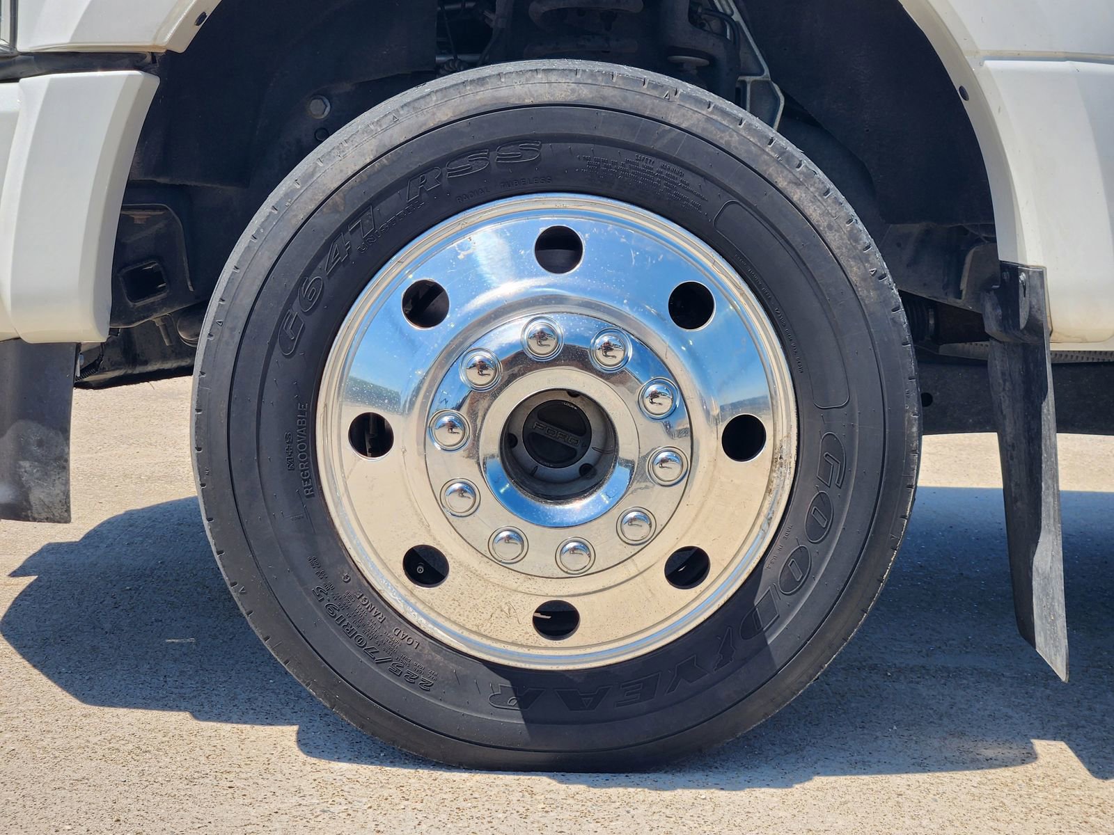 Used 2020 Ford F450 Platinum w/ FX4 Off-Road Package AWD/4WD image 11