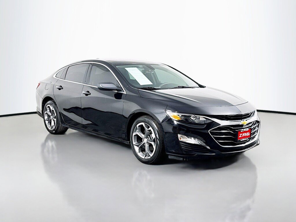 Used 2021 Chevrolet Malibu LT FWD image 7