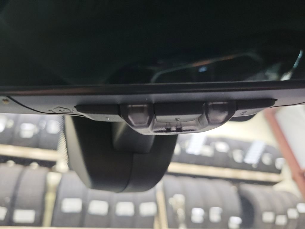 Used 2024 BMW 530i xDrive w/ Premium Package image 32