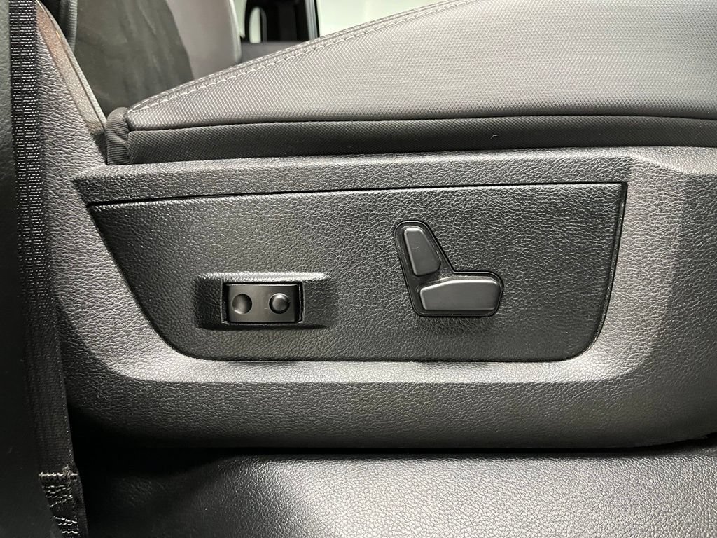 Used 2017 RAM 1500 Rebel w/ Luxury Group AWD/4WD image 60