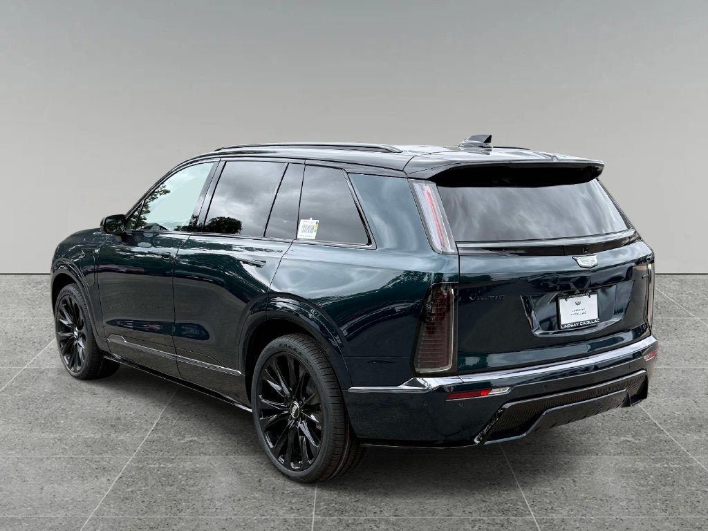 New 2027 Cadillac Vistiq Sport w/ LPO, Floor Liner Package AWD/4WD image 14