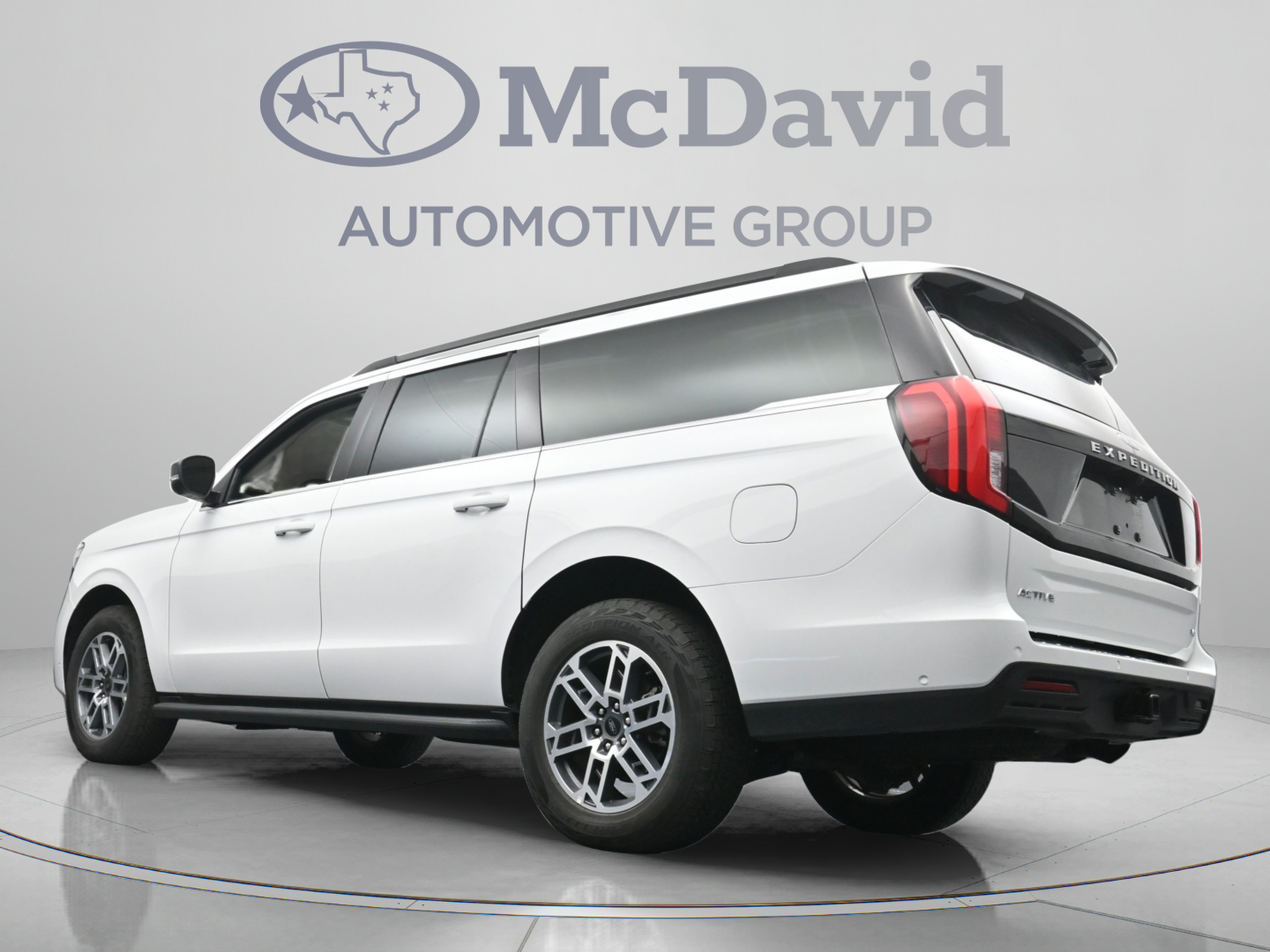 Used 2025 Ford Expedition Max Active AWD/4WD image 30