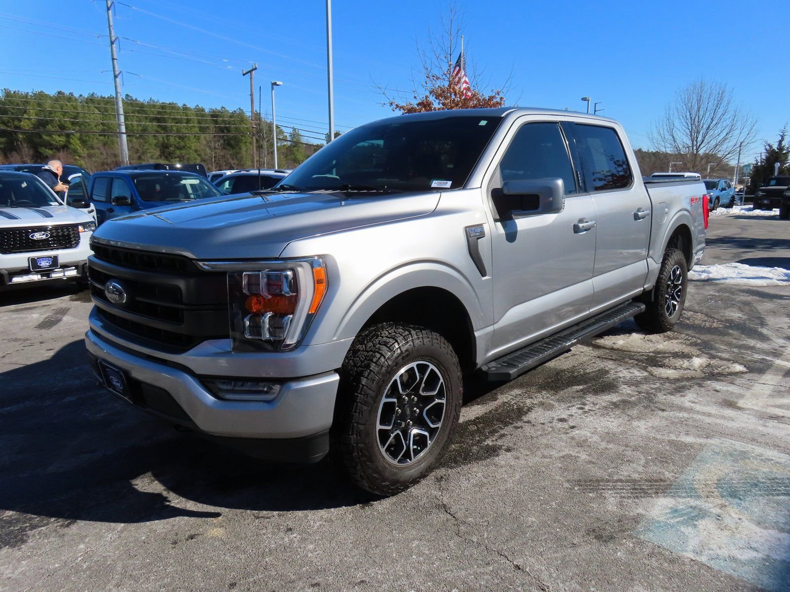 Used 2021 Ford F150 Lariat image 3