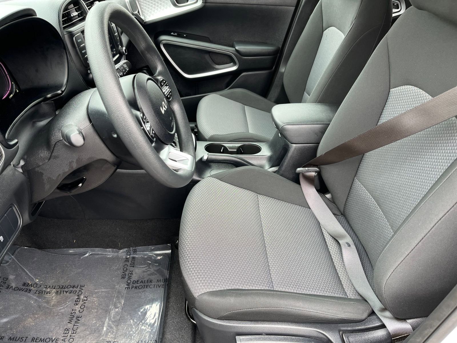 Used 2025 Kia Soul LX w/ LX Technology Package image 23