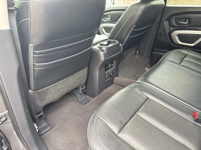 Used 2017 Nissan Titan PRO-4X w/ Pro-4x Convenience Package AWD/4WD image 14