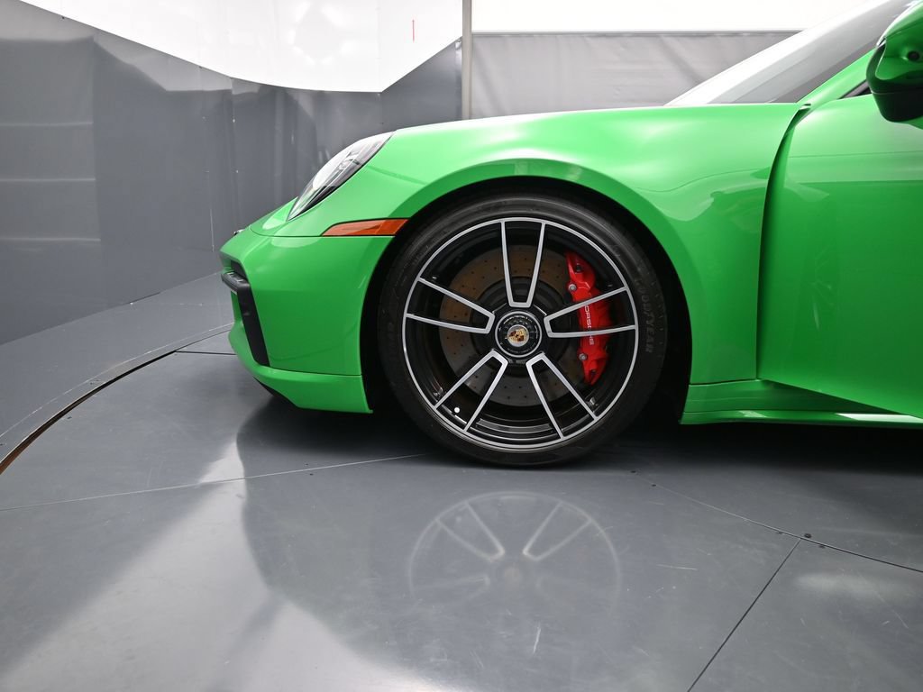 Certified 2022 Porsche 911 Turbo AWD/4WD image 6