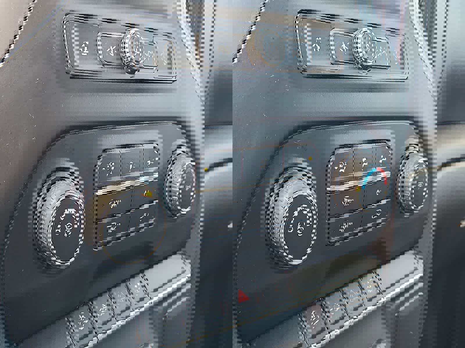 Used 2020 Chevrolet Silverado 1500 Custom Trail Boss w/ Custom Convenience Package image 16