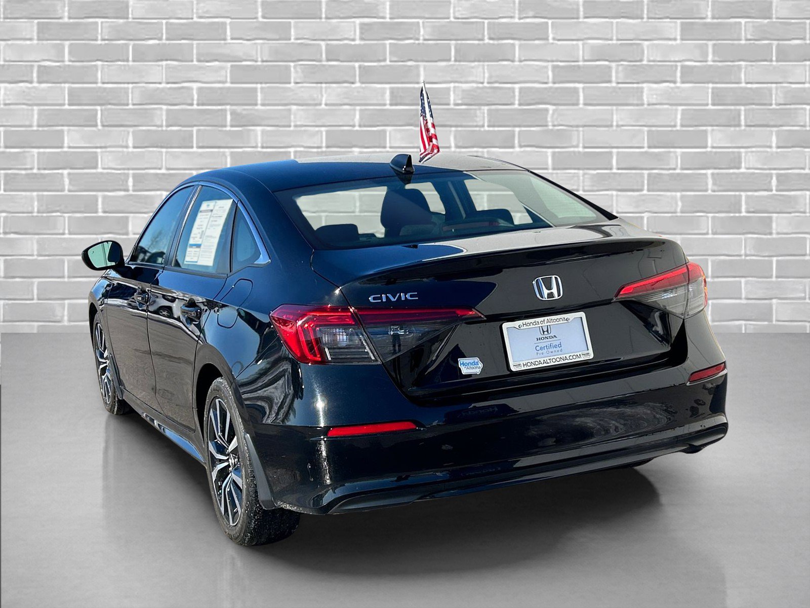 Certified 2022 Honda Civic EX image 3
