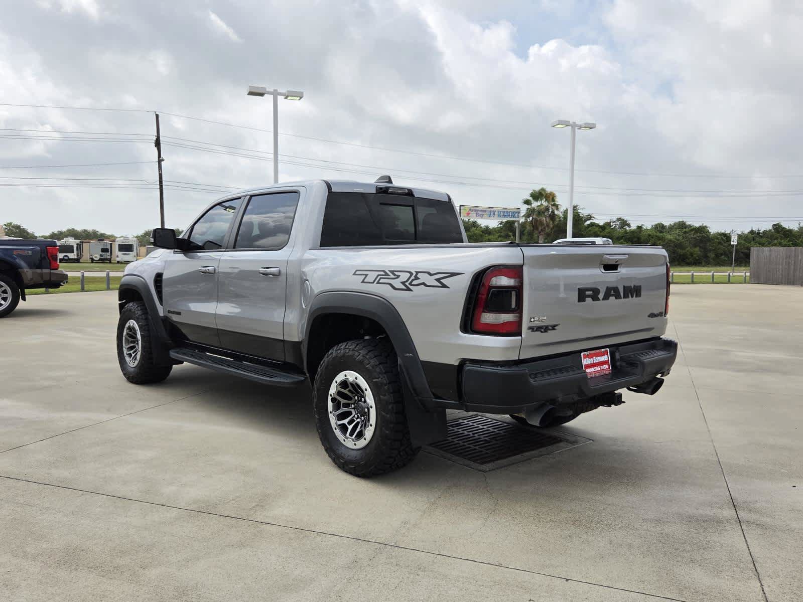 Used 2021 RAM 1500 TRX w/ TRX Level 2 Equipment Group AWD/4WD image 3