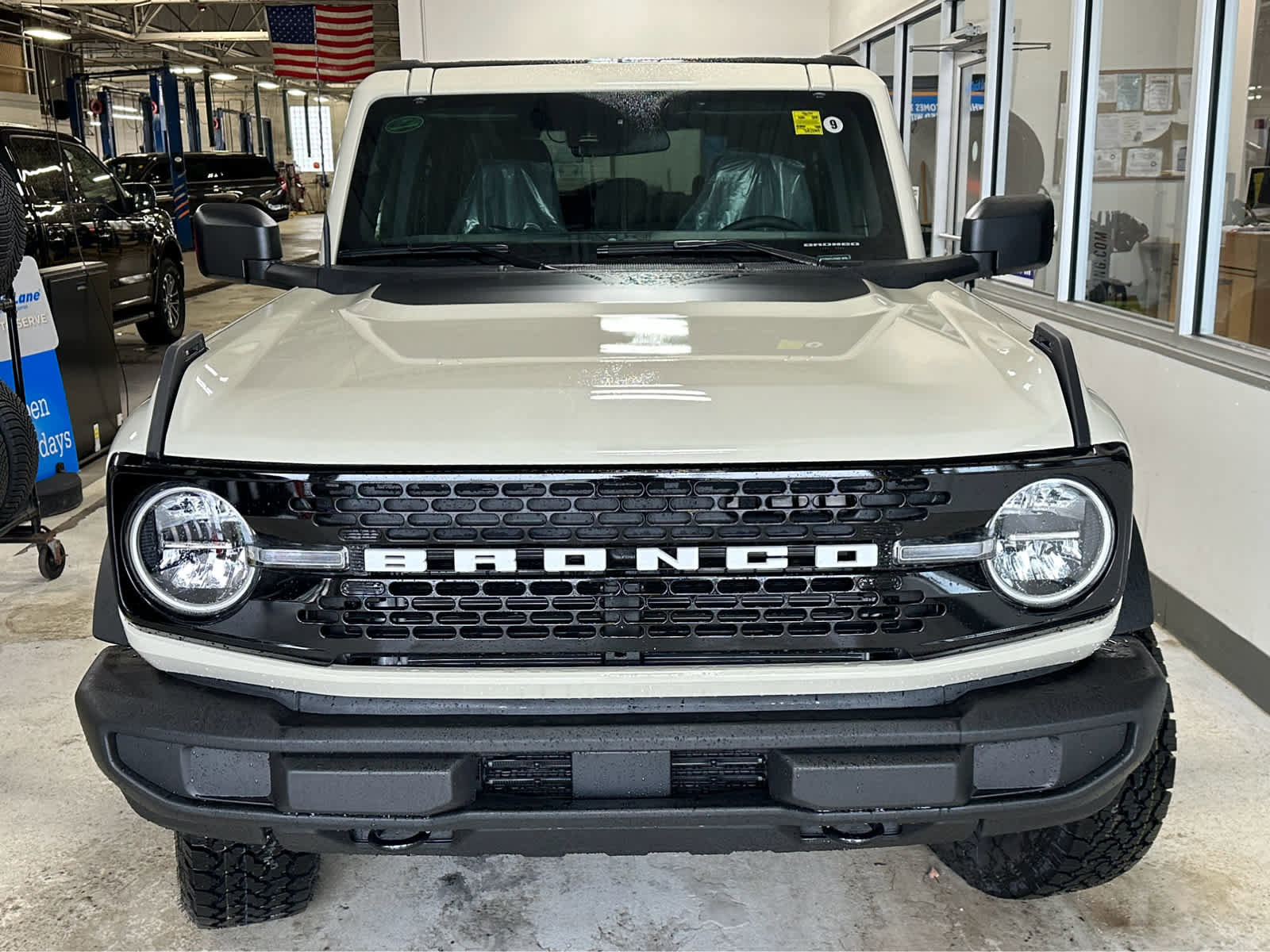 New 2026 Ford Bronco Big Bend AWD/4WD image 3