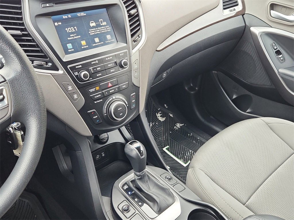 Used 2017 Hyundai Santa Fe Sport image 24