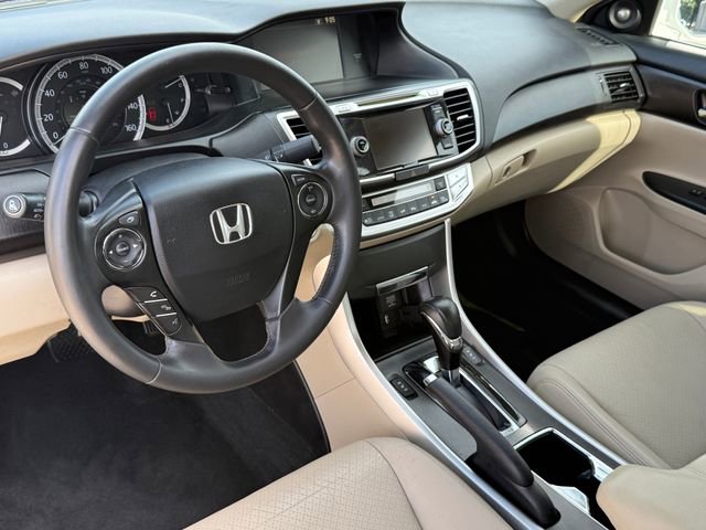 Used 2015 Honda Accord EX-L image 22