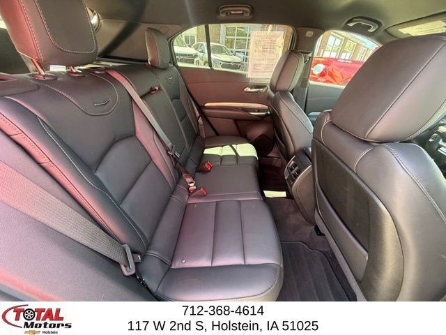 Used 2025 Cadillac XT4 Premium Luxury AWD/4WD image 14