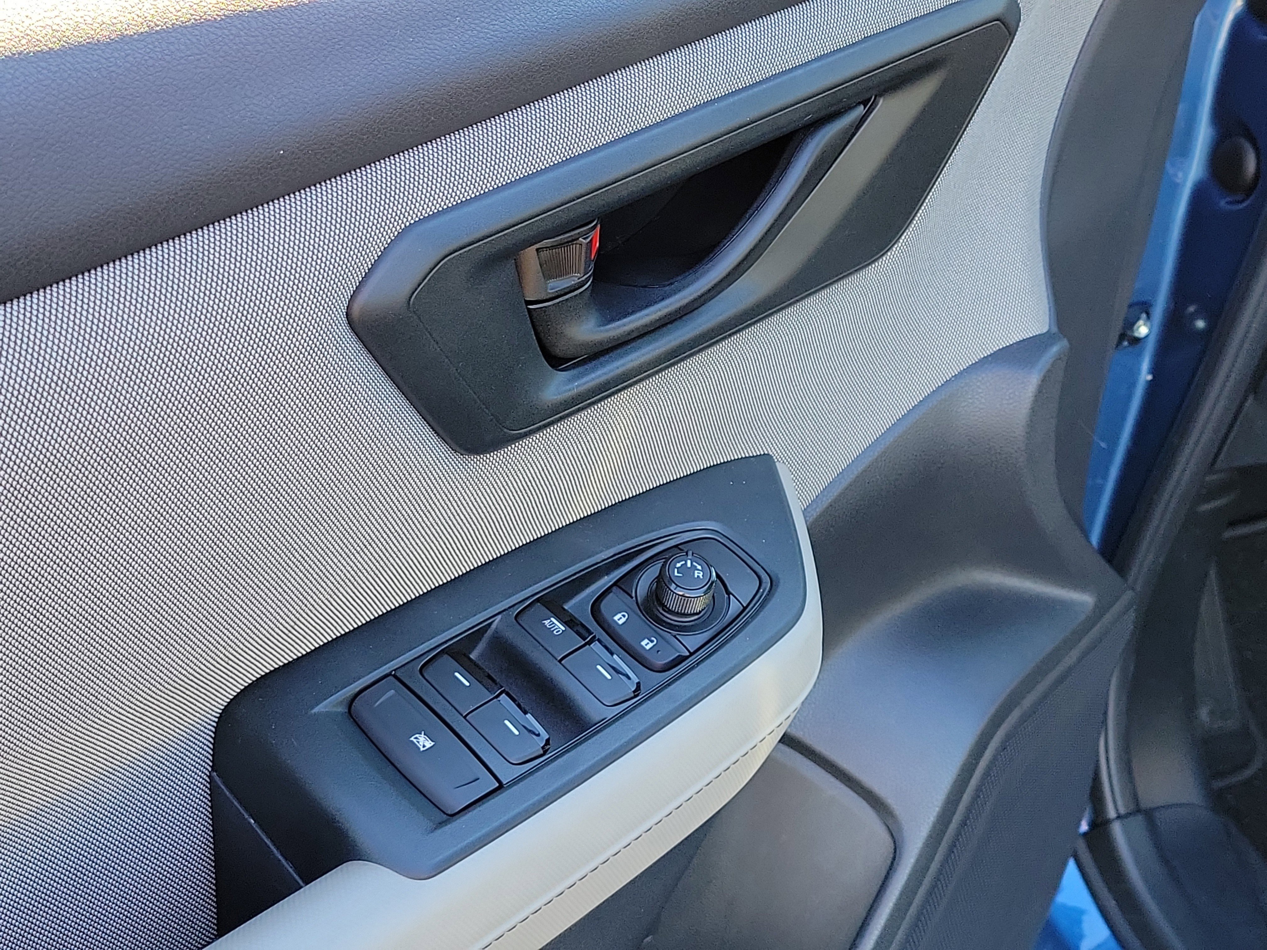 Certified 2025 Subaru Forester image 21