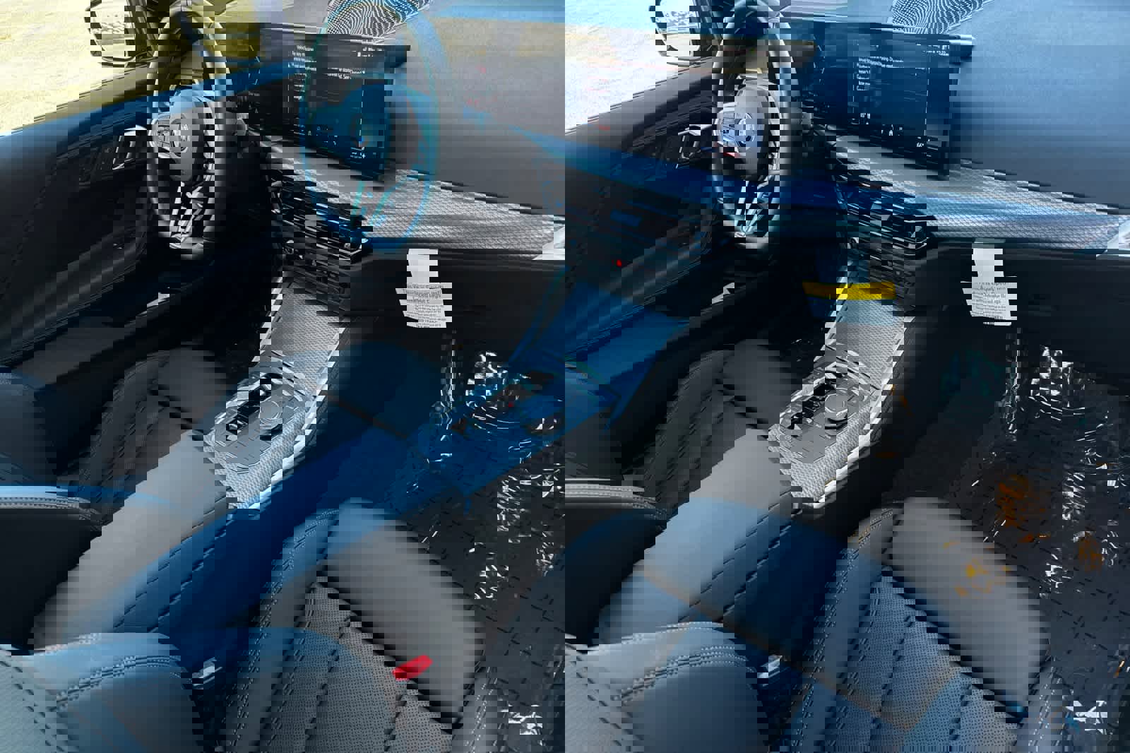 Used 2025 BMW 230i Coupe w/ M Sport Package image 16